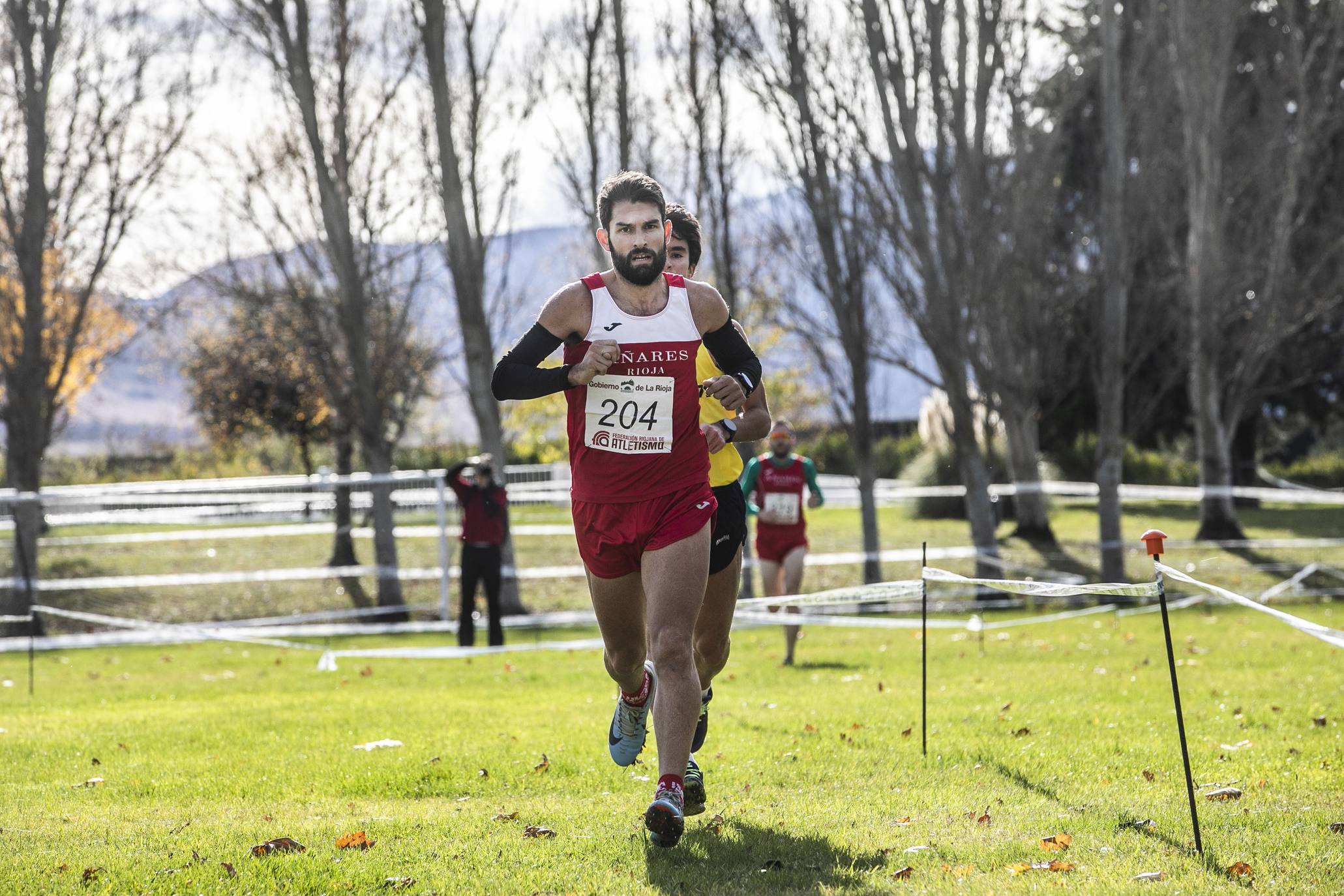 La galería de imágenes de la jornada de Cross en el municipio lo resume todo: mucho ambiente, risas y ejercicio físico en un día muy especial para todos los pequeños guerreros