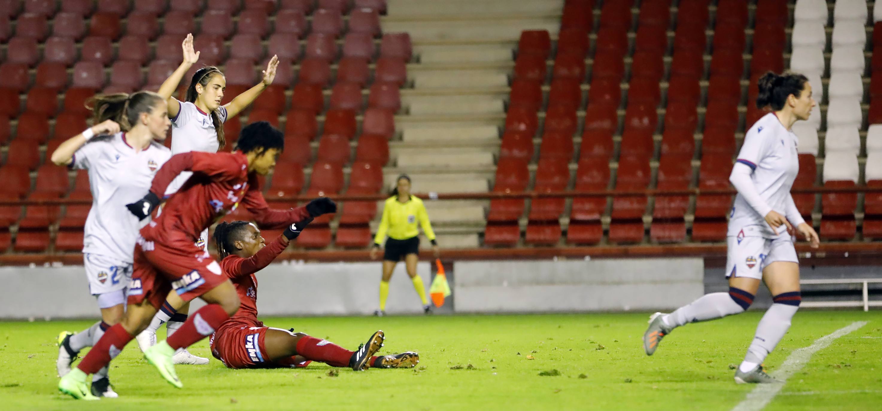 Las valencianas se impusieron por la mínima (3-4)