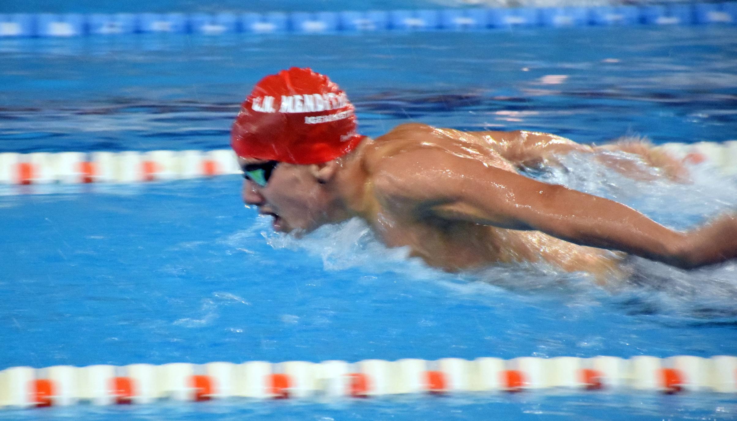 La piscina del Javier Adarraga ha sido escenario de la cita. 