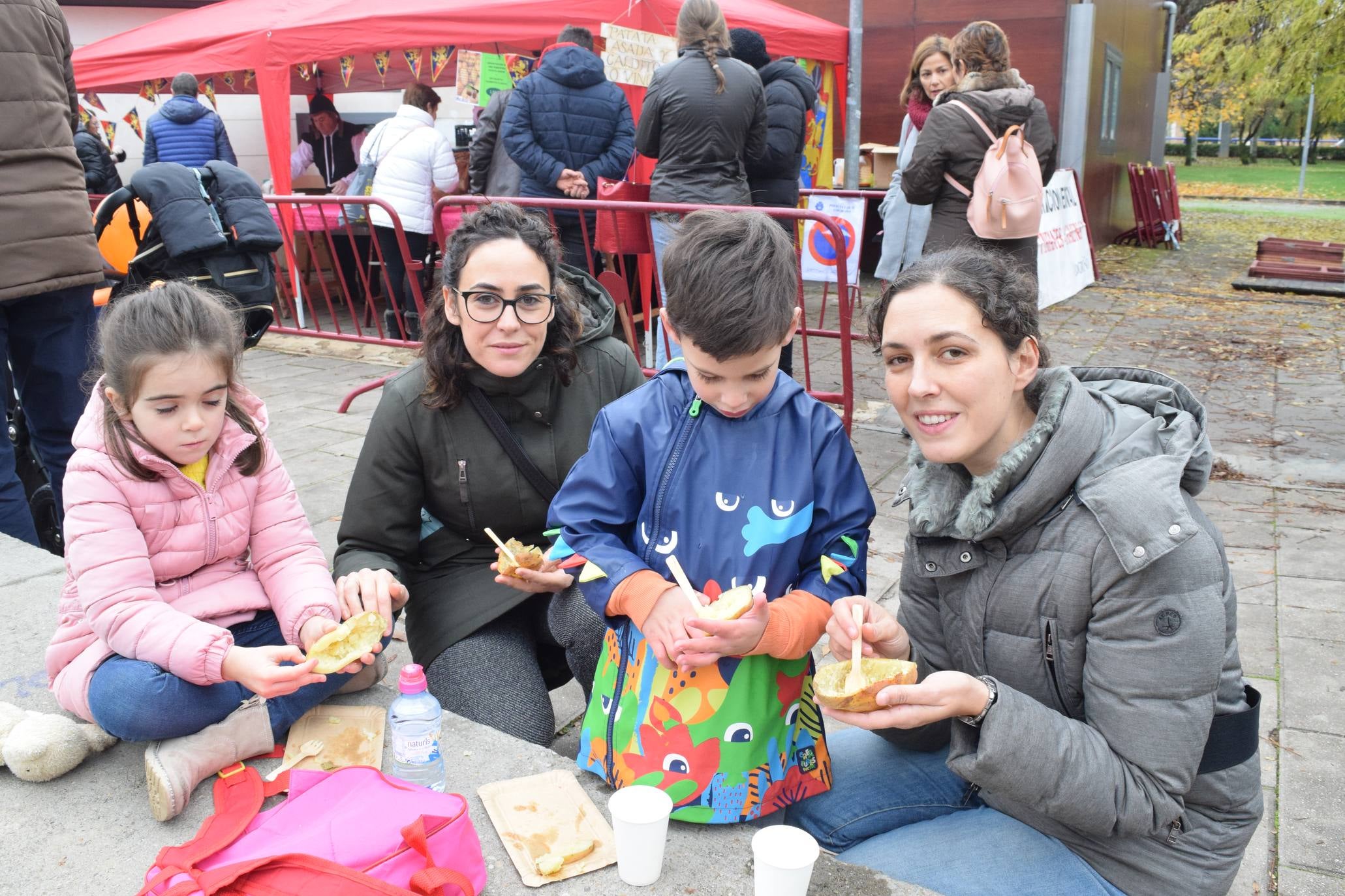 Fiesta de la patata asada medieval en el Parque San Adrián