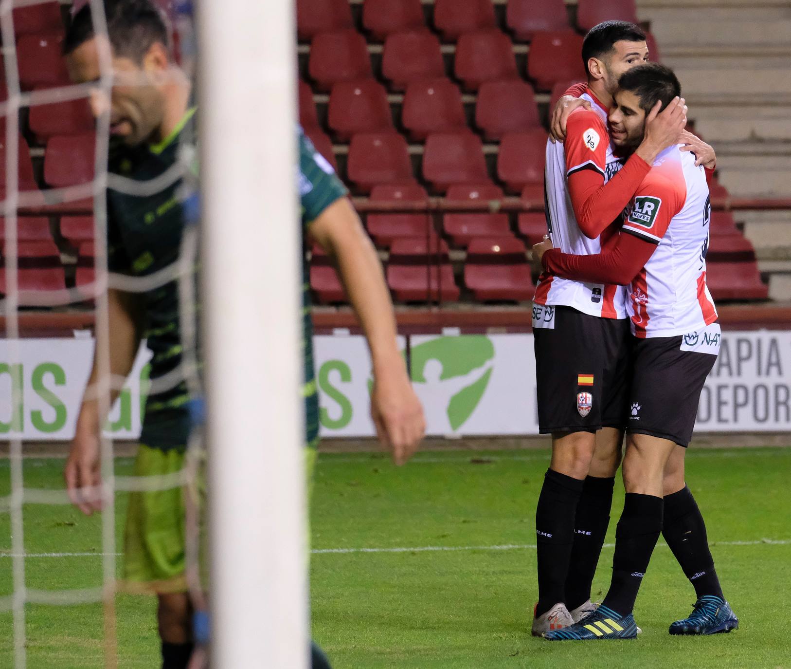 Los blanquirrojos se han impuesto en Las Gaunas con los goles de Olaetxea y Javi Álamo. 