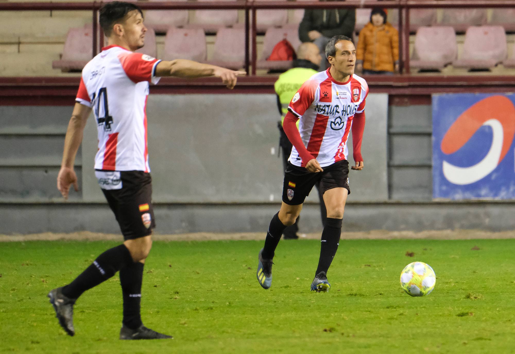 Los blanquirrojos se han impuesto en Las Gaunas con los goles de Olaetxea y Javi Álamo. 