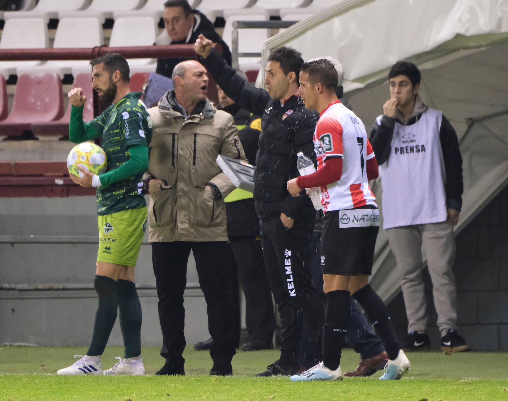 Los blanquirrojos se han impuesto en Las Gaunas con los goles de Olaetxea y Javi Álamo. 