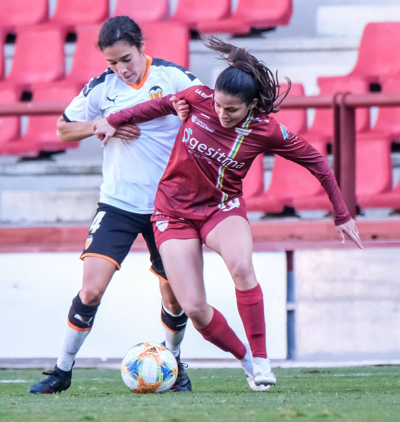 Las riojanas se han impuesto gracias a un gol en propia puerta. 