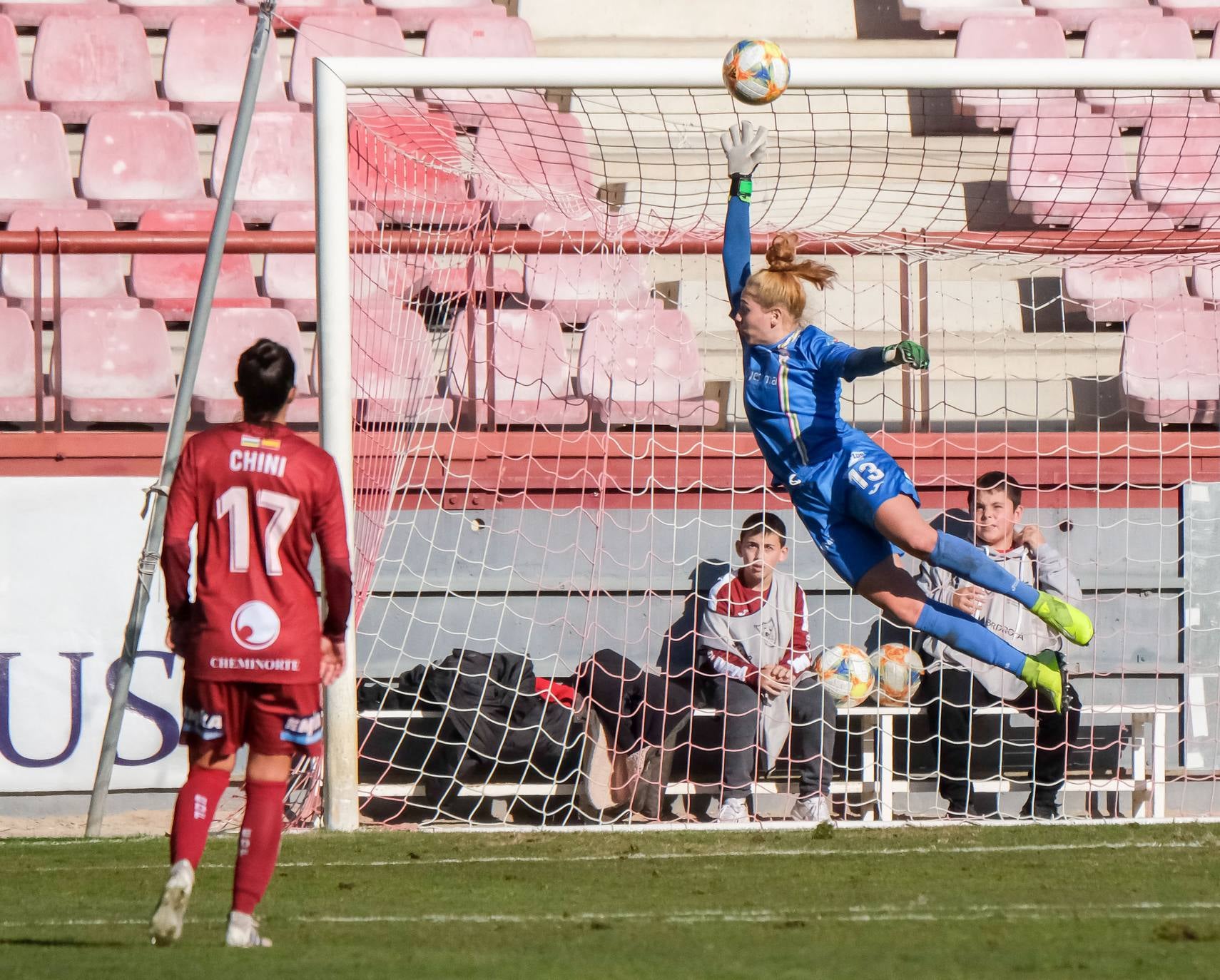 Las riojanas se han impuesto gracias a un gol en propia puerta. 