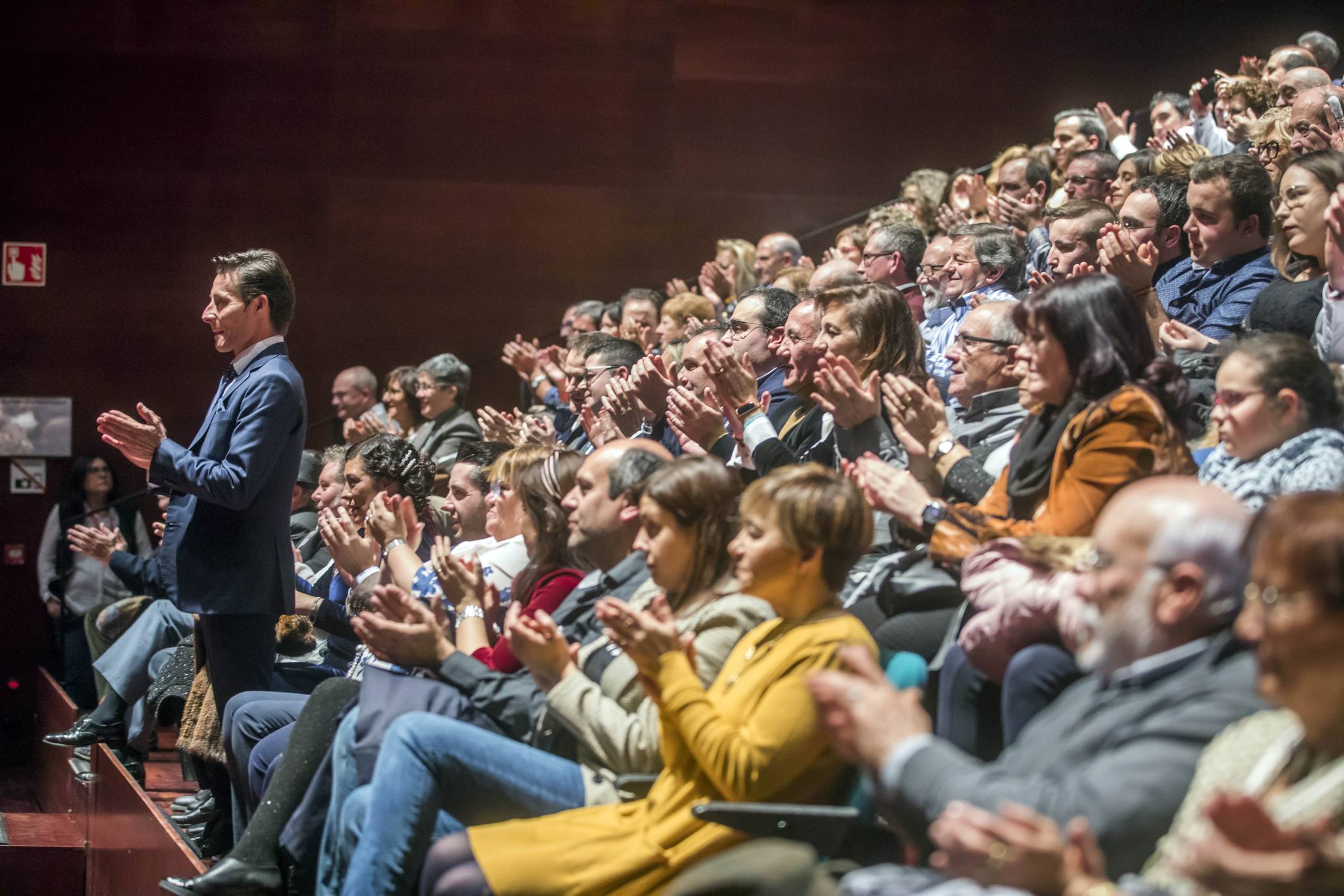 Emotivo homenaje a Diego Urdiales en Arnedo