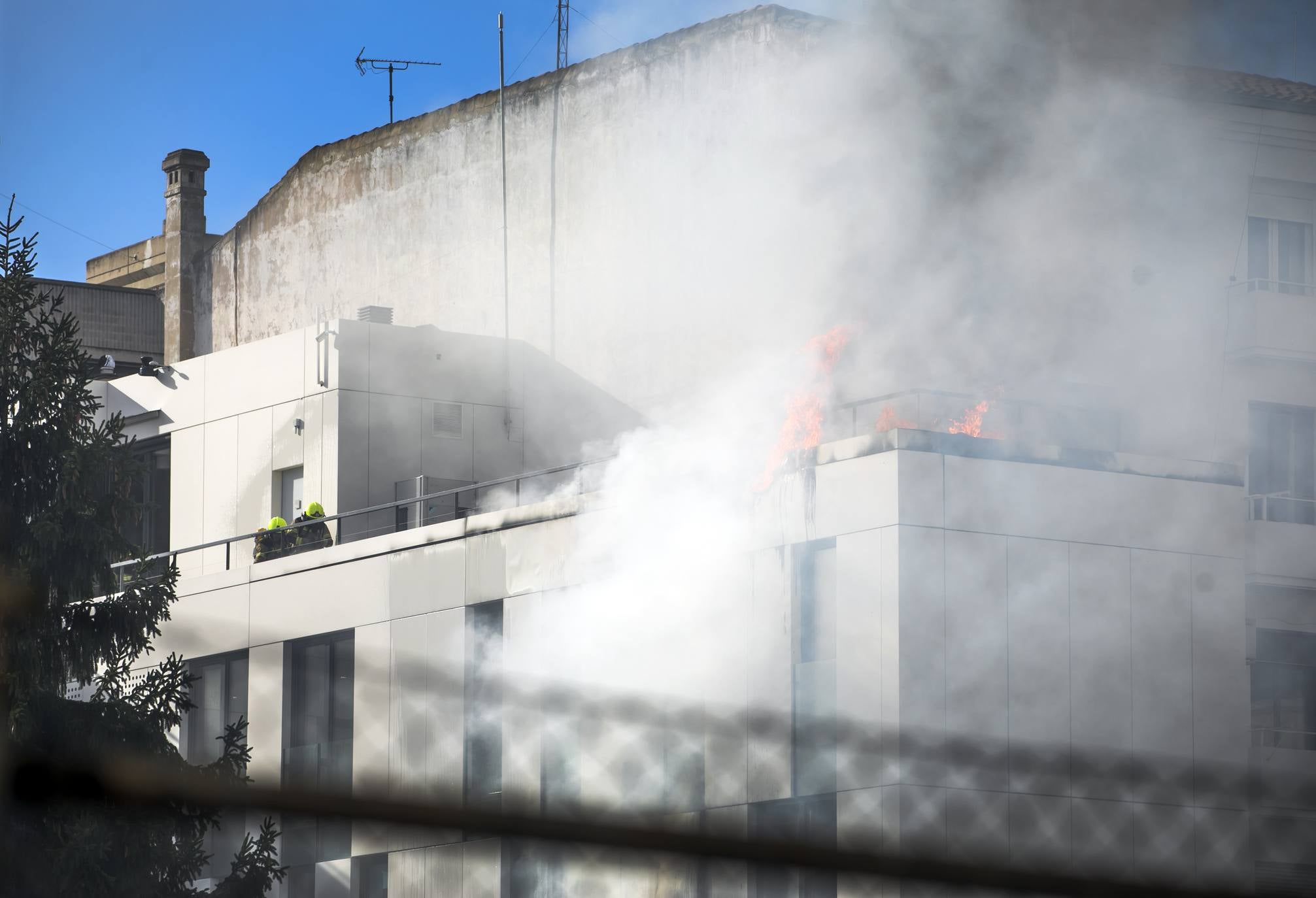 Fotos: Incendio en Doctores Castroviejo