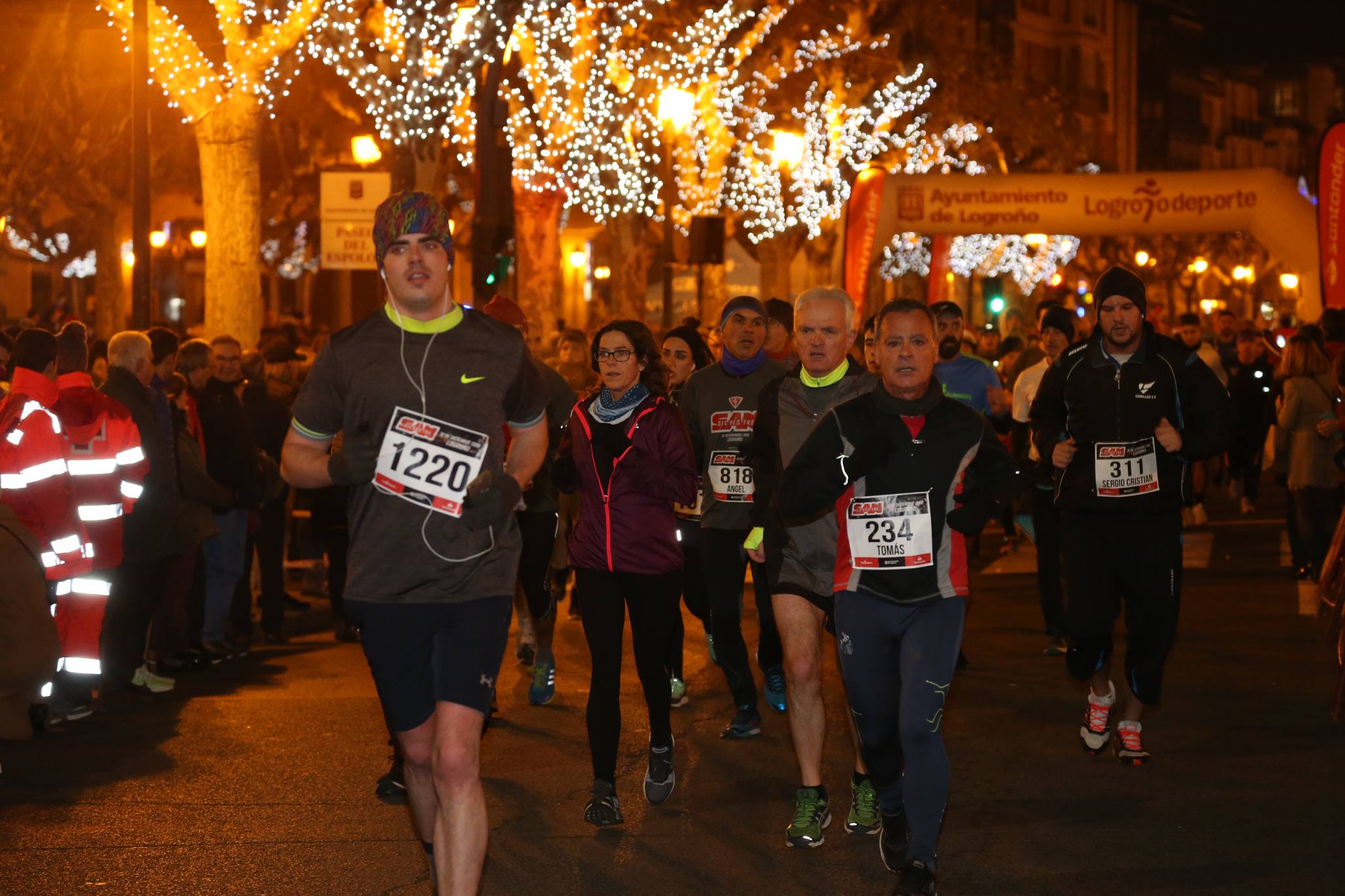 David Martínez y Marta Castroviejo ganan la San Silvestre de Logroño