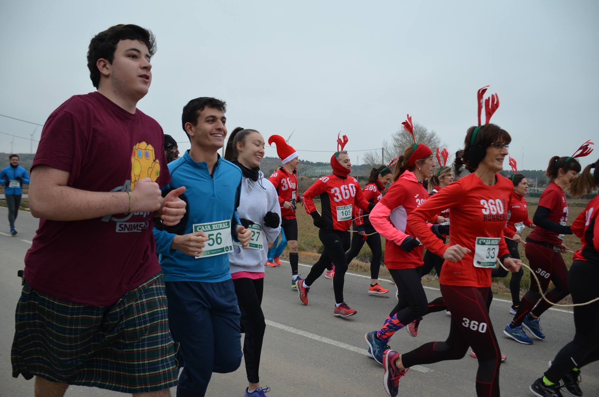 Humor y disfraces en la San Silvestre de Calahorra