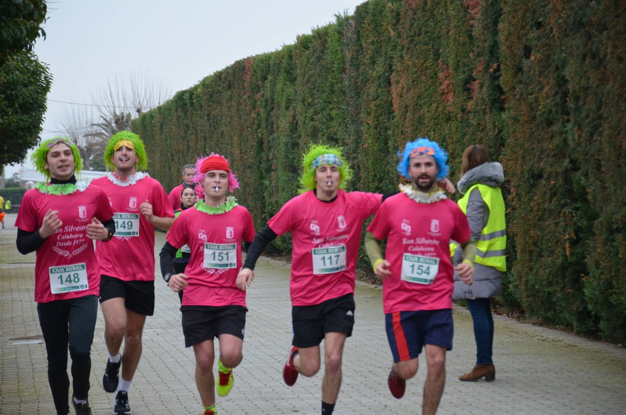 Humor y disfraces en la San Silvestre de Calahorra