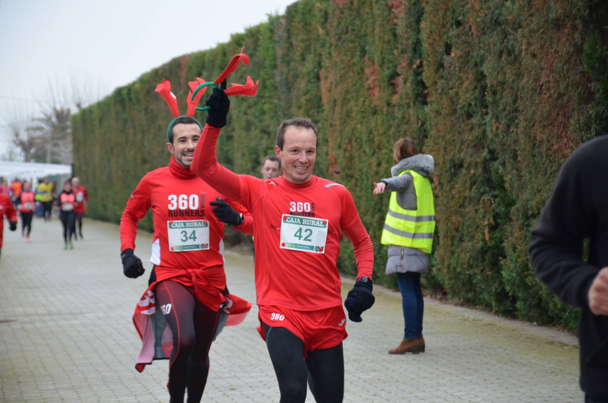 Humor y disfraces en la San Silvestre de Calahorra