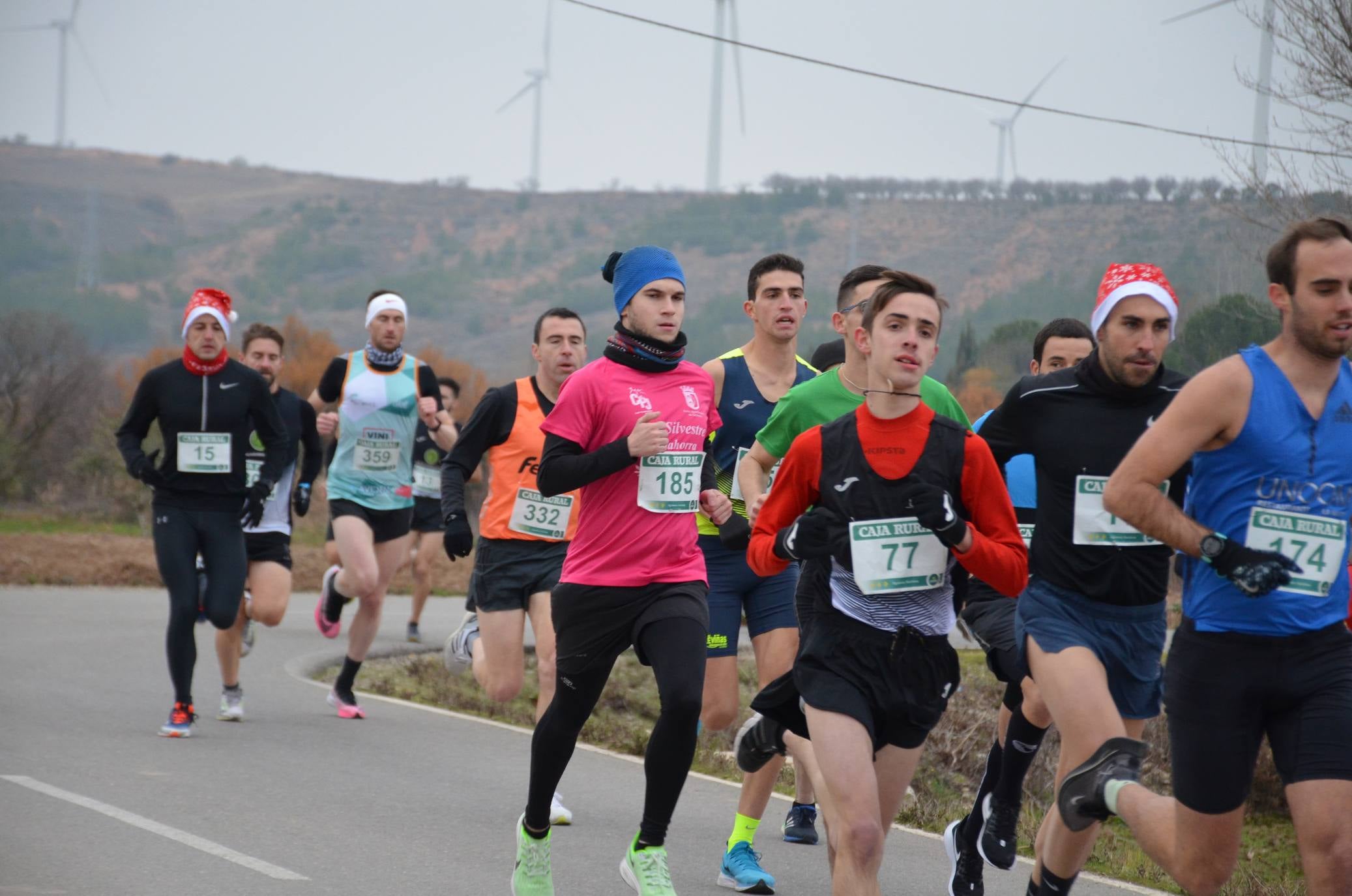 Humor y disfraces en la San Silvestre de Calahorra
