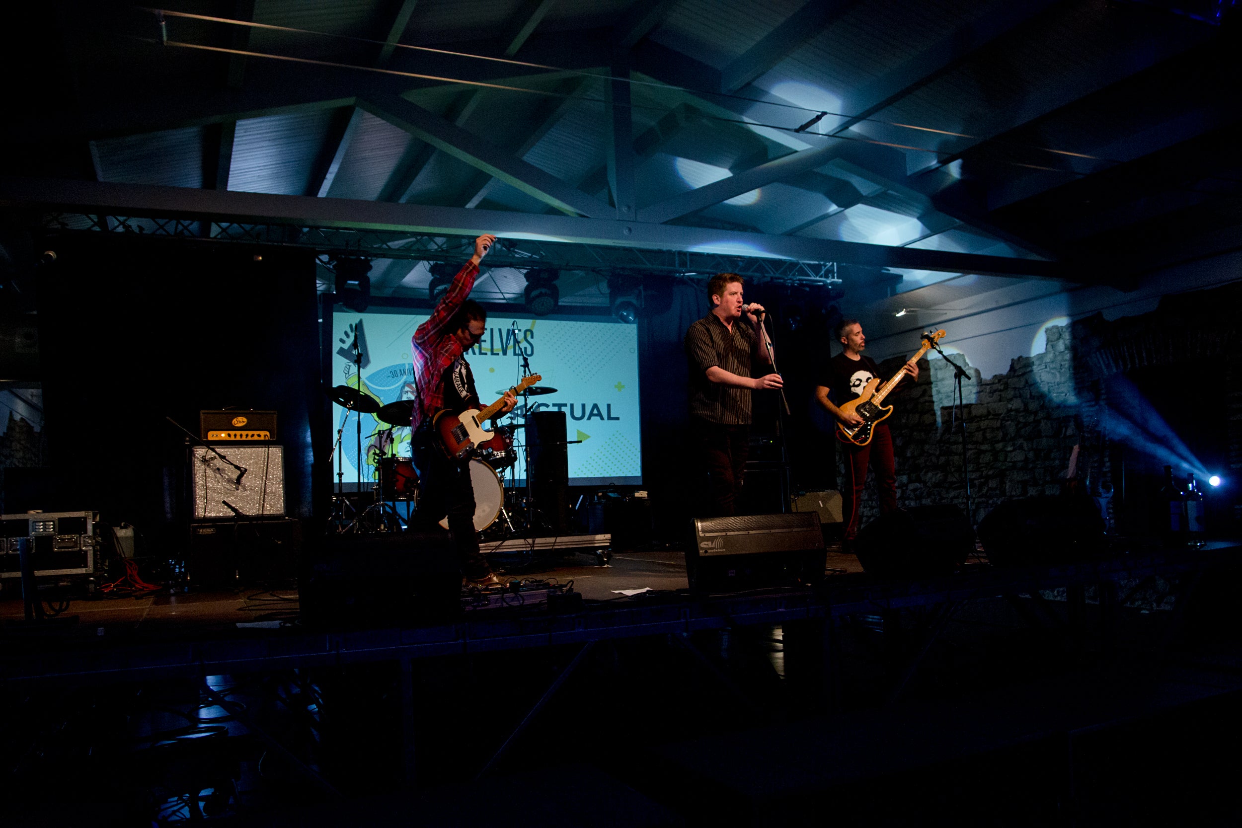 Skelves y A Contra Blues, en el segundo Vermú Torero de Actual en Franco-Españolas