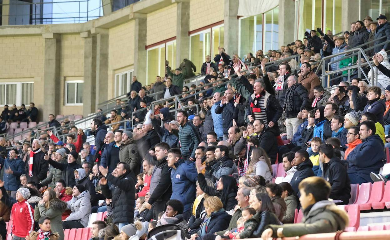 Aficionados de la UDL en un partido de esta temporada.