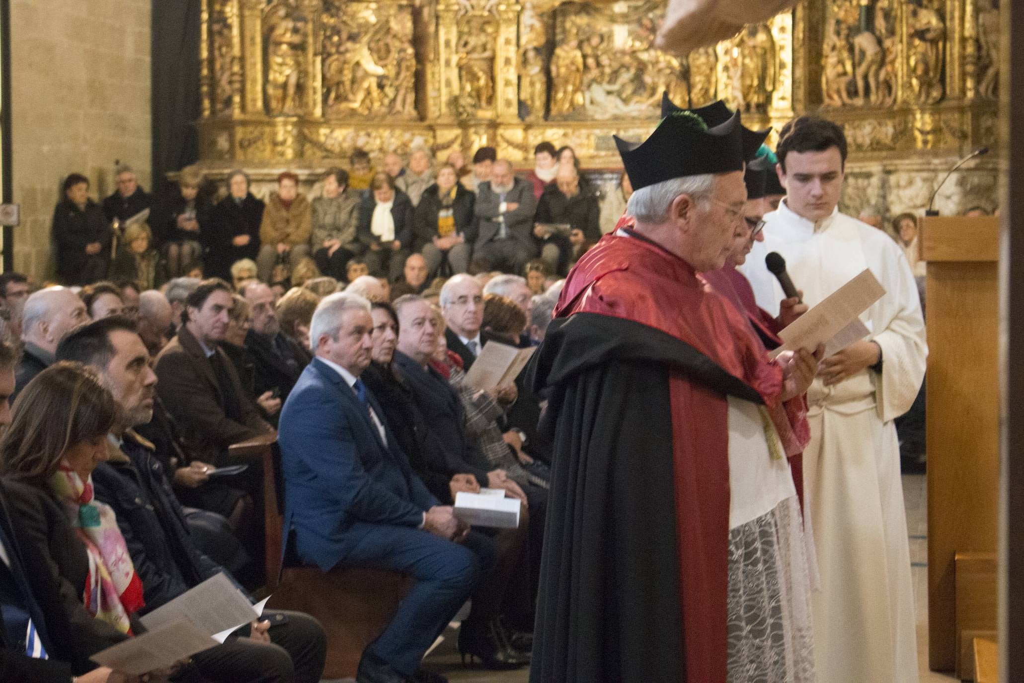 El cardenal Juan José Omella ha presidido este domingo los actos organizados para cerrar el segundo especial periodo de Gracia concedido a la ciudad por la Santa Sede