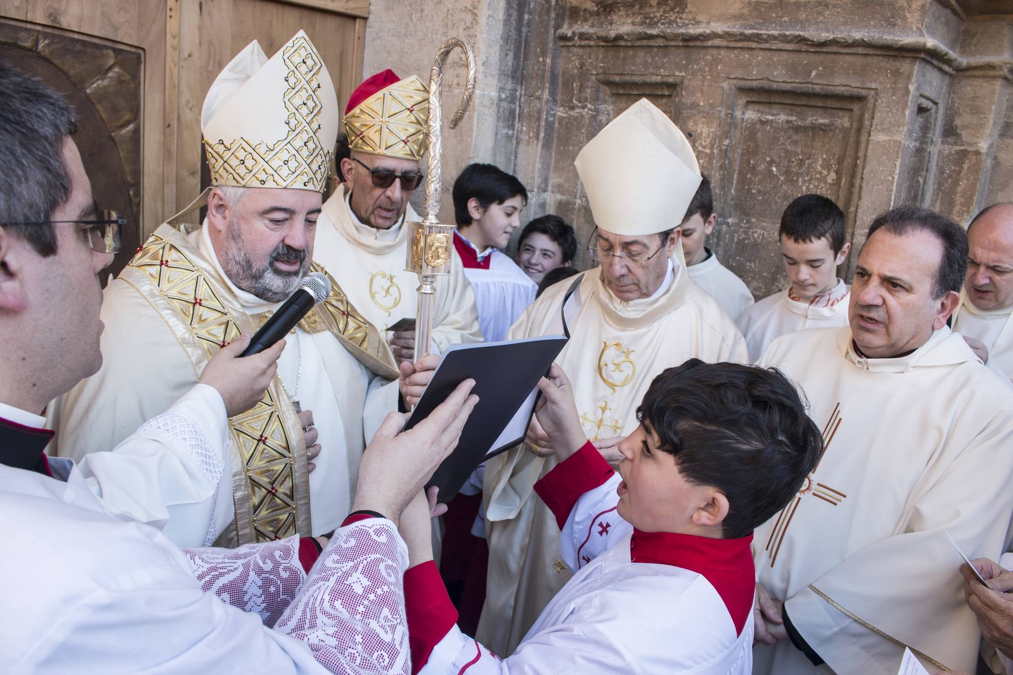 El cardenal Juan José Omella ha presidido este domingo los actos organizados para cerrar el segundo especial periodo de Gracia concedido a la ciudad por la Santa Sede