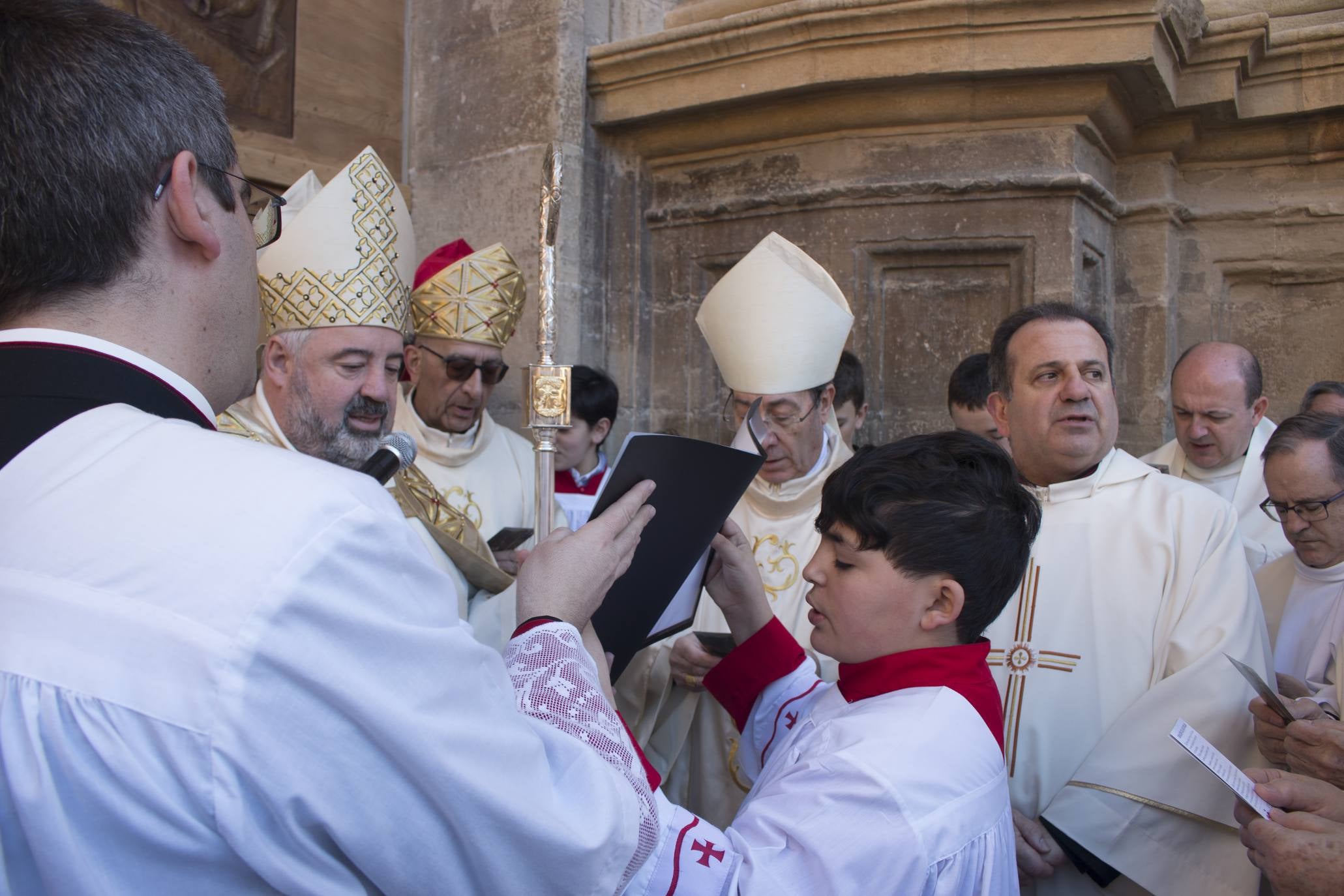 El cardenal Juan José Omella ha presidido este domingo los actos organizados para cerrar el segundo especial periodo de Gracia concedido a la ciudad por la Santa Sede