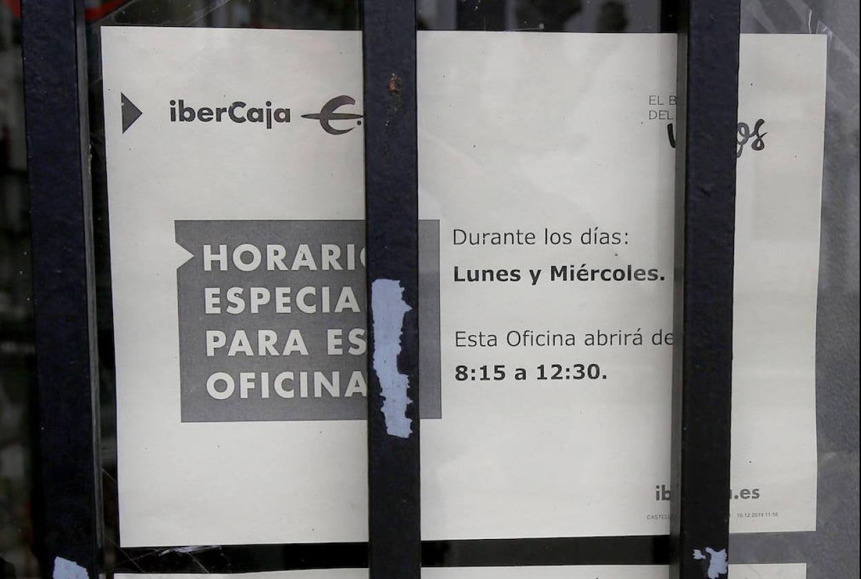 Ibercaja remplazará las sucursales de 27 municipios por su primera oficina móvil