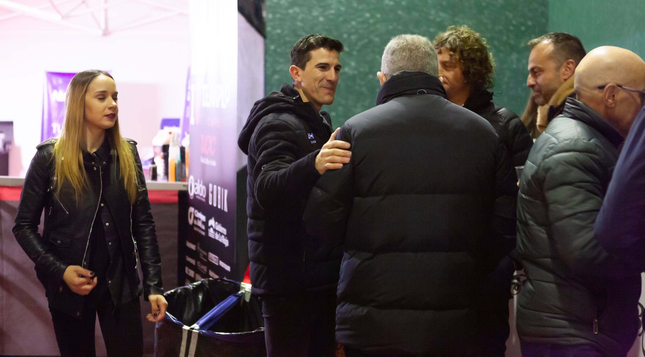 Presentación del equipo BH Templo Cafés UCC de bicicleta de montaña