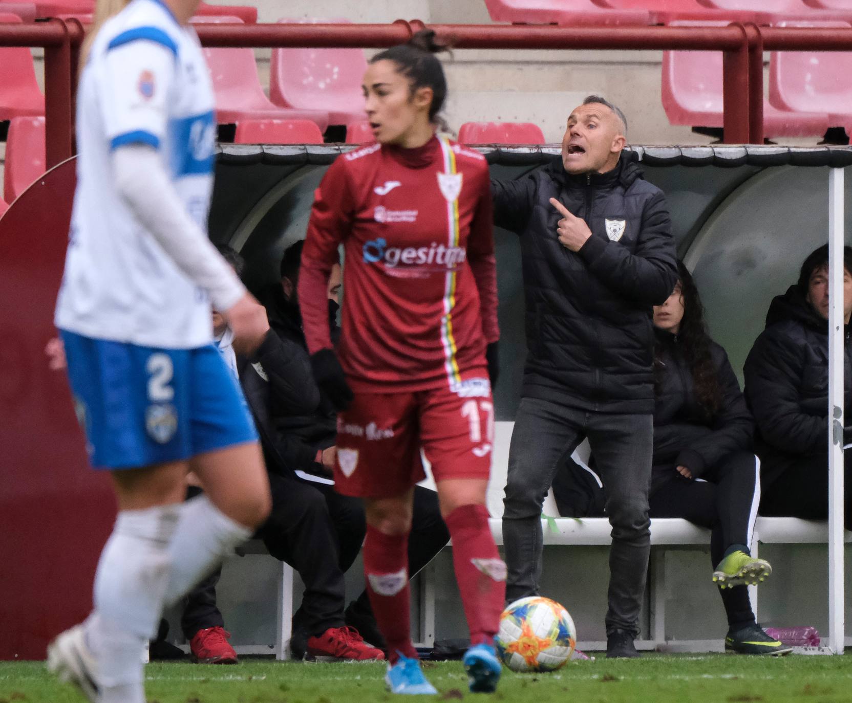 Riojanas y canarias han firmado tablas en Las Gaunas y la delantera zambiana se ha despedido de la afición riojana.