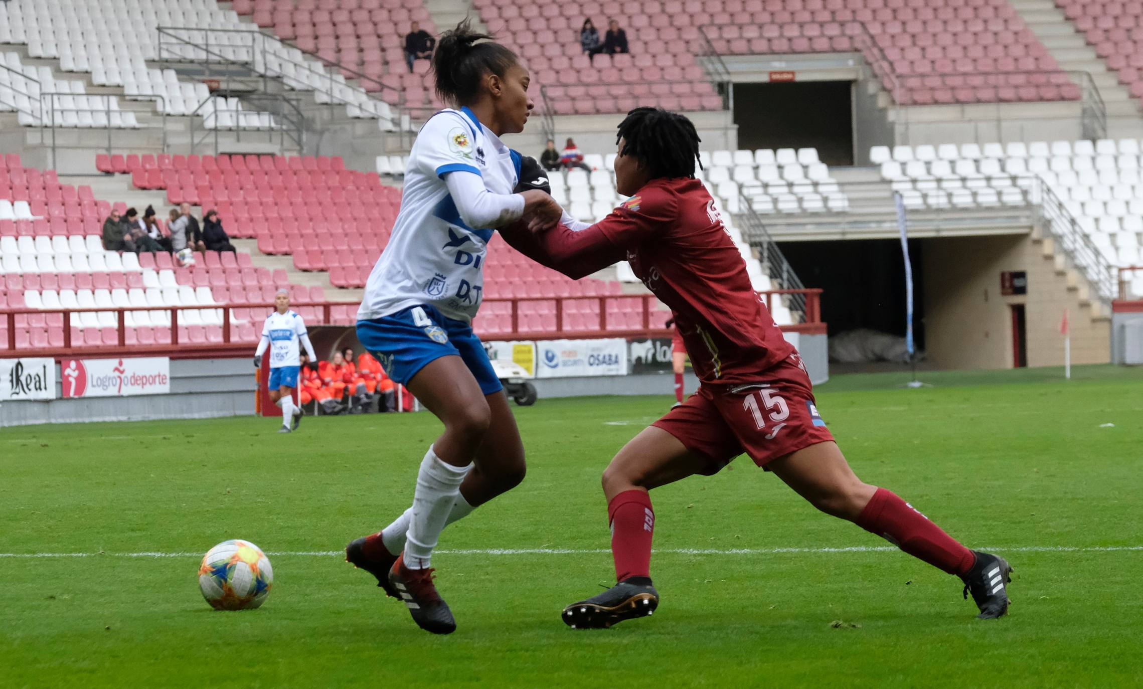 Riojanas y canarias han firmado tablas en Las Gaunas y la delantera zambiana se ha despedido de la afición riojana.