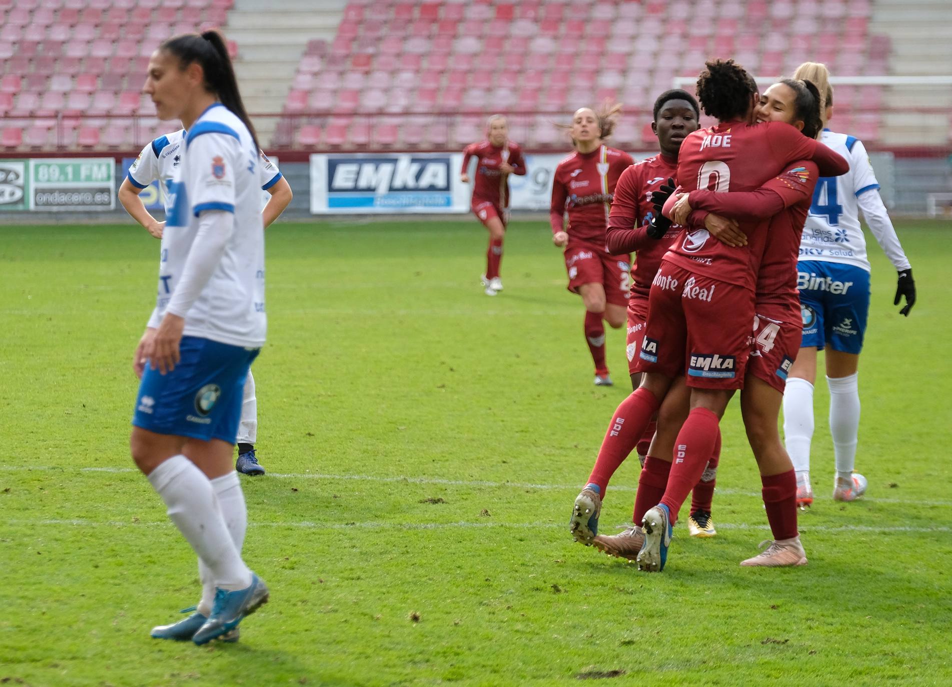 Riojanas y canarias han firmado tablas en Las Gaunas y la delantera zambiana se ha despedido de la afición riojana.