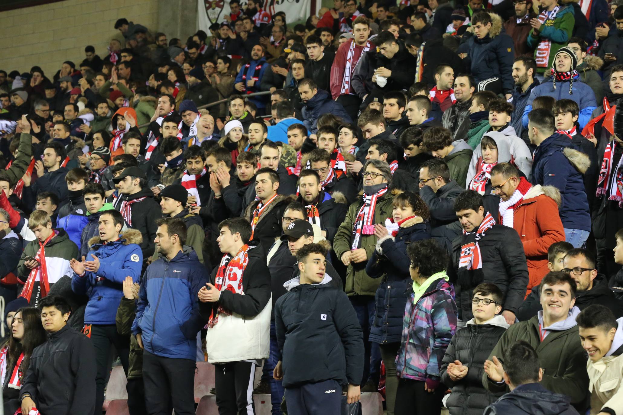 Más de 11.000 espectadores se han dado cita en el Campo Municipal