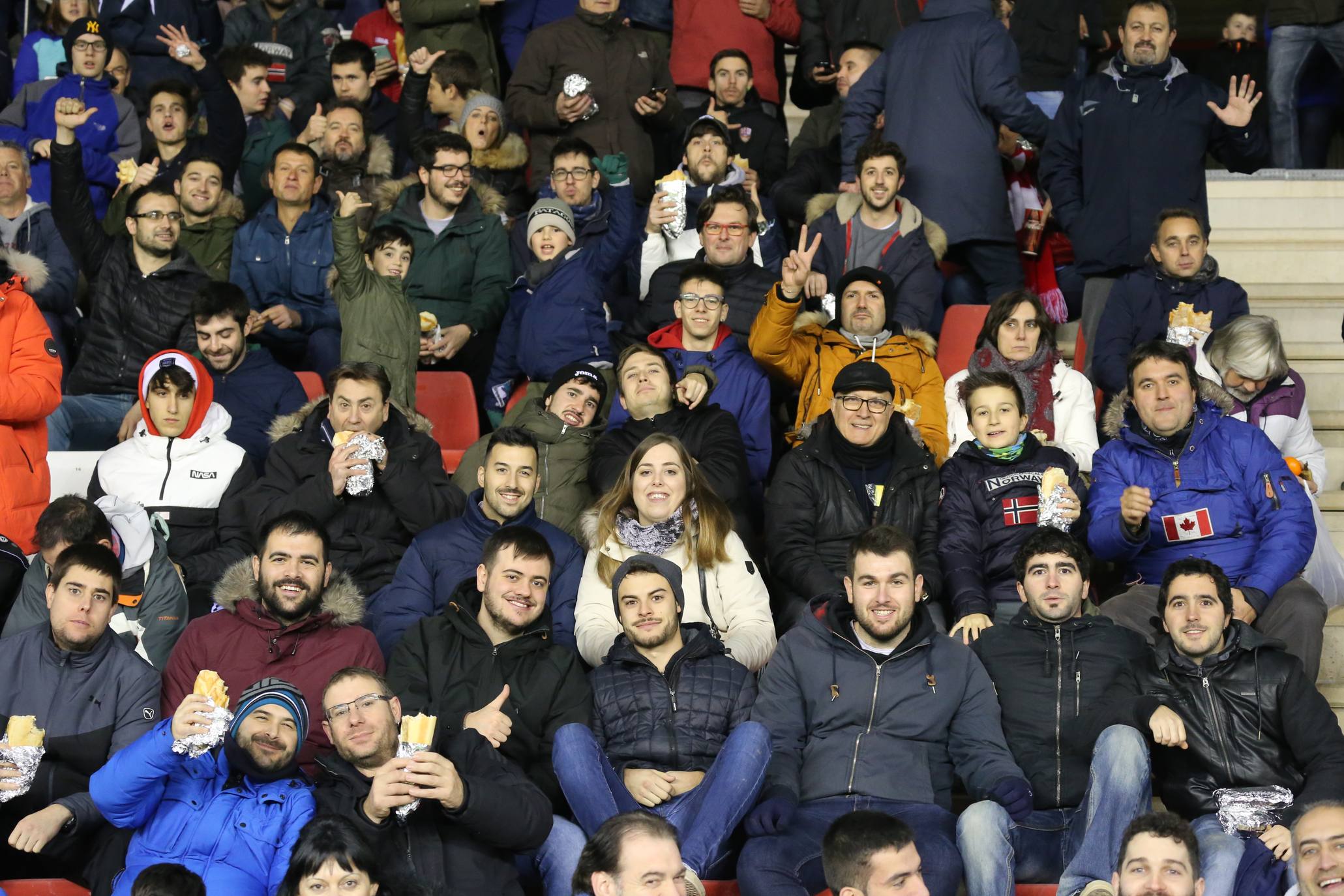 Más de 11.000 espectadores se han dado cita en el Campo Municipal