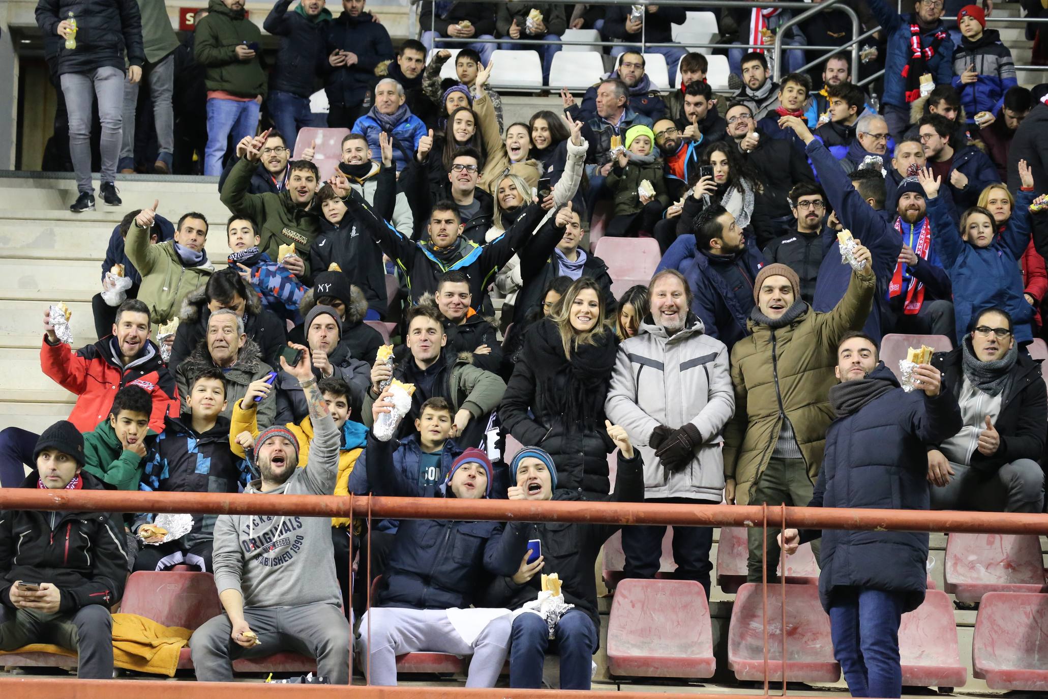 Más de 11.000 espectadores se han dado cita en el Campo Municipal