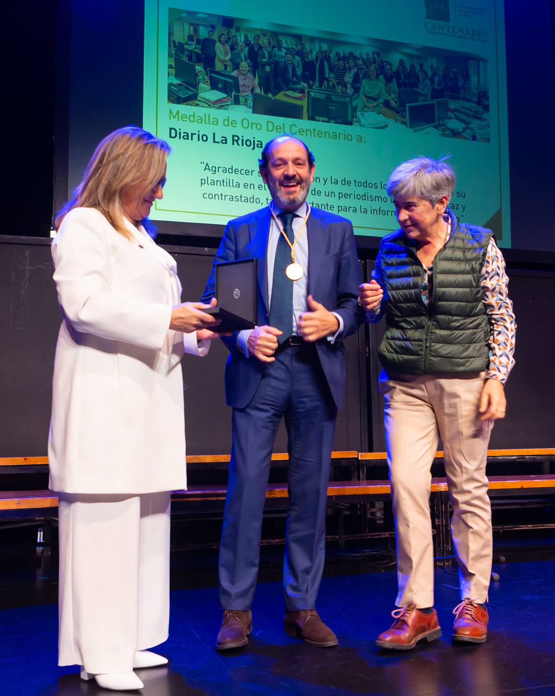 El Colegio Oficial de Médicos de La Rioja entrega sus galardones