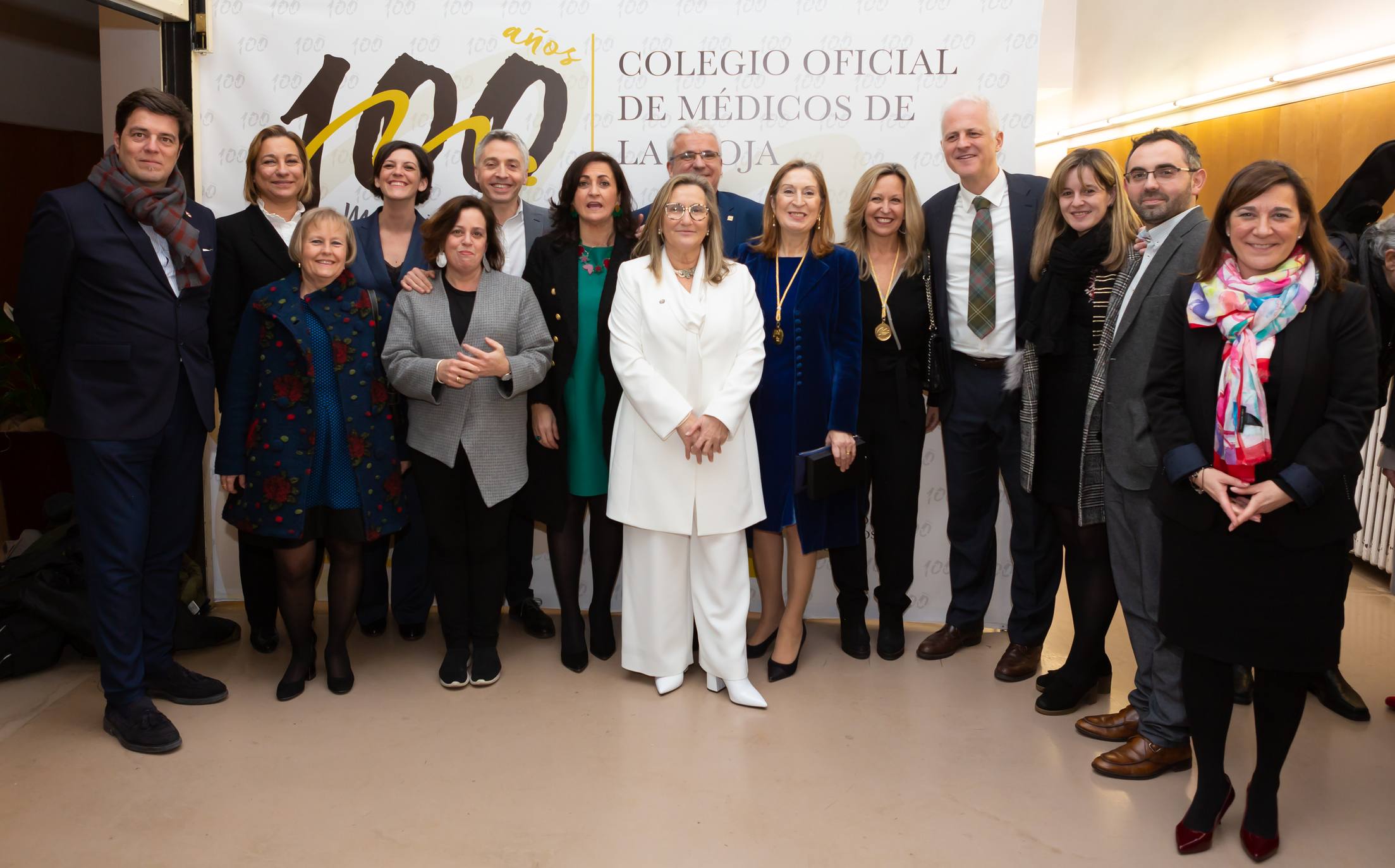 El Colegio Oficial de Médicos de La Rioja entrega sus galardones