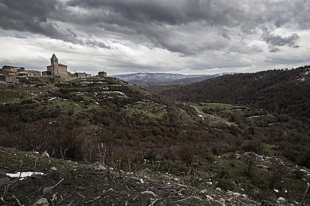 Vista de Torre en Cameros, uno de los municipios menos poblados de la región. 