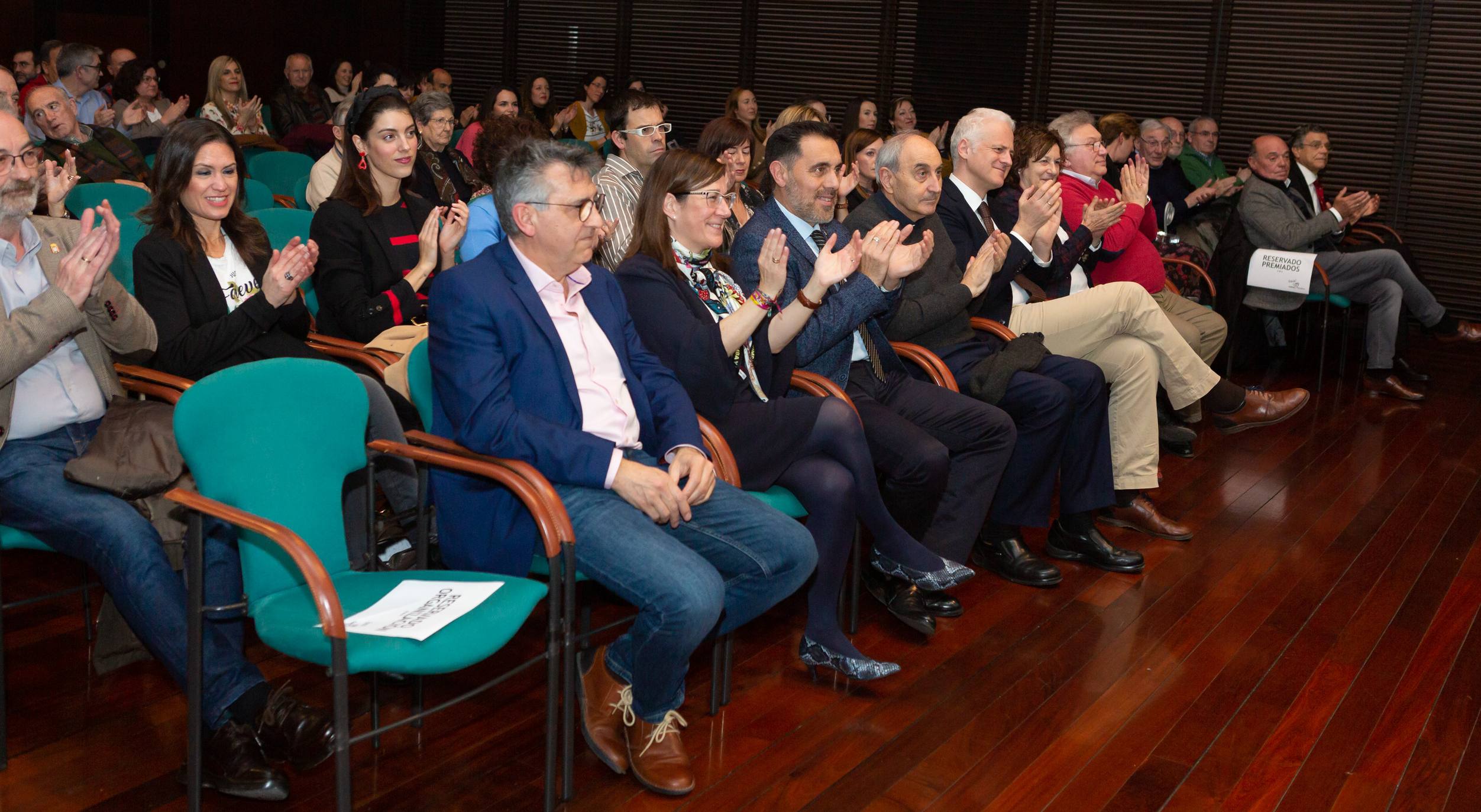 Fotos: La Fundación Cáritas Chavicar entrega sus IX Premios con Corazón a ESD, Lares La Rioja y la Cámara de Comercio