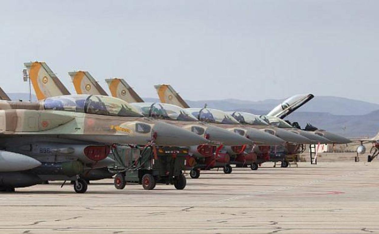 Aviones F-16 de la fuerza aérea israelí. 