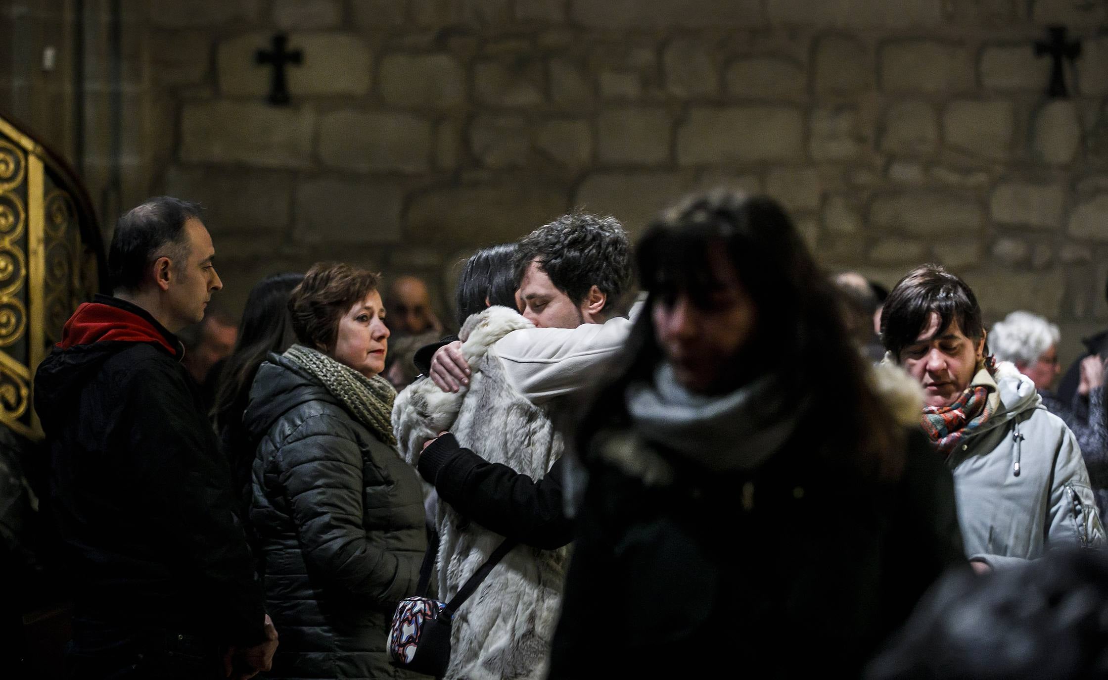 Fotos: Íntimo funeral en Haro para despedir a Carolina