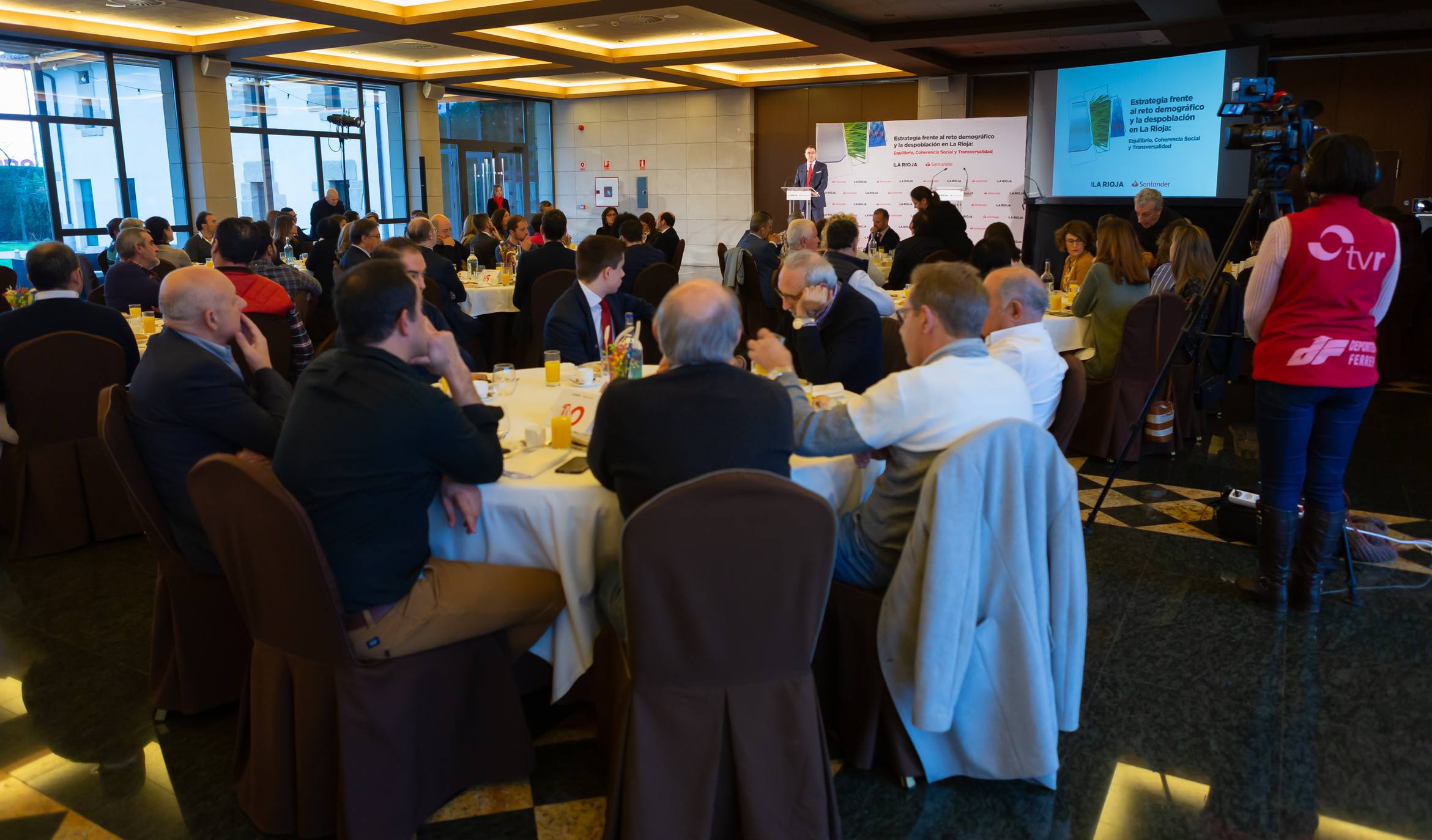 Desayuno informativo Diario LA RIOJA-Banco Santander