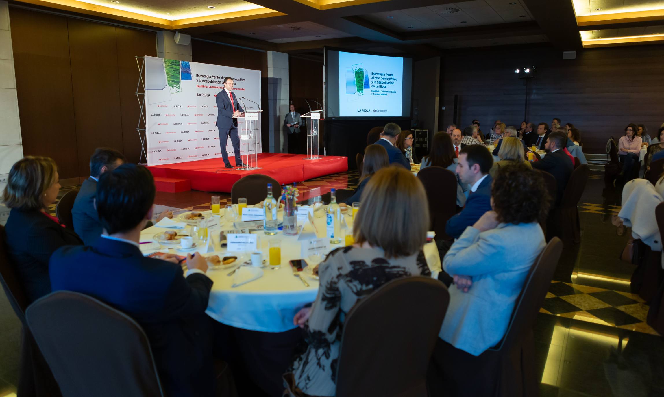 Desayuno informativo Diario LA RIOJA-Banco Santander