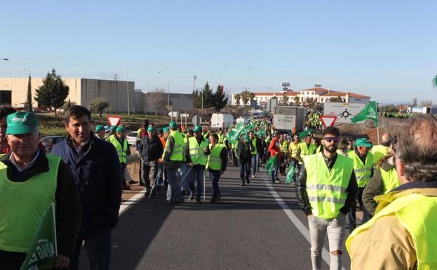 Agricultores protestan en Extremadura.