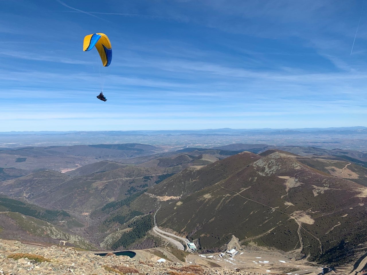 Fotos: Los parapentes sobrevuelan el San Lorenzo