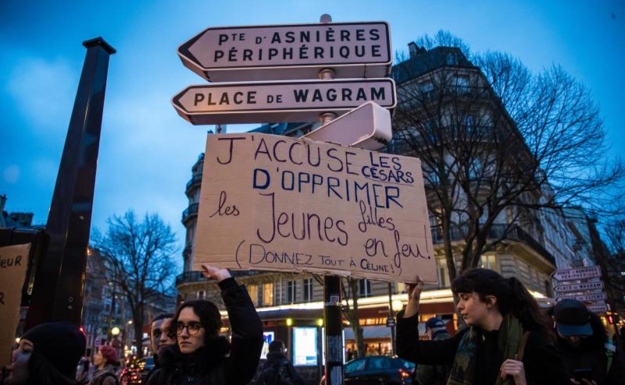 Protestas contra el director Roman Polanski.