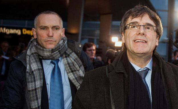 Una juez cita como imputado al consejero Buch por el caso del escolta de Puigdemont