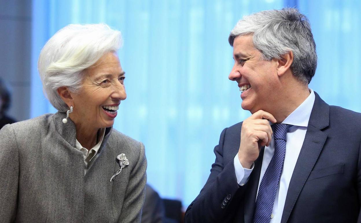 La presidenta del BCE, Christine Lagarde, y el presidente del Eurogrupo, Mario Centeno. 