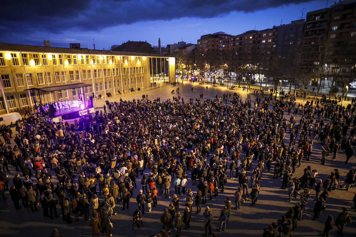 Fotos: 8M: Manifestación del Día Internacional de la Mujer en Logroño