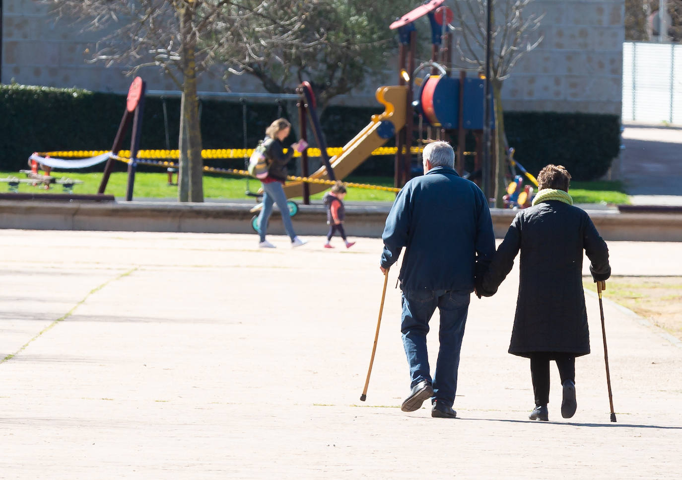 Fotos: Sábado atípico en Logroño por el coronavirus (I)