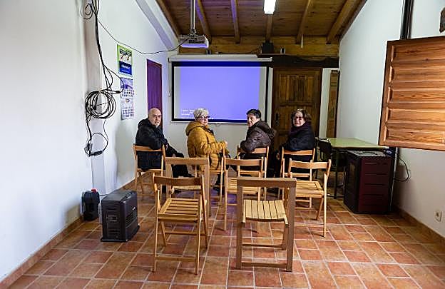 Arturo, Inmaculada, Amelia y Rosa, en el cine. 