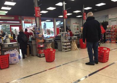 Imagen secundaria 1 - Alcampo de avenida de Madrid. 