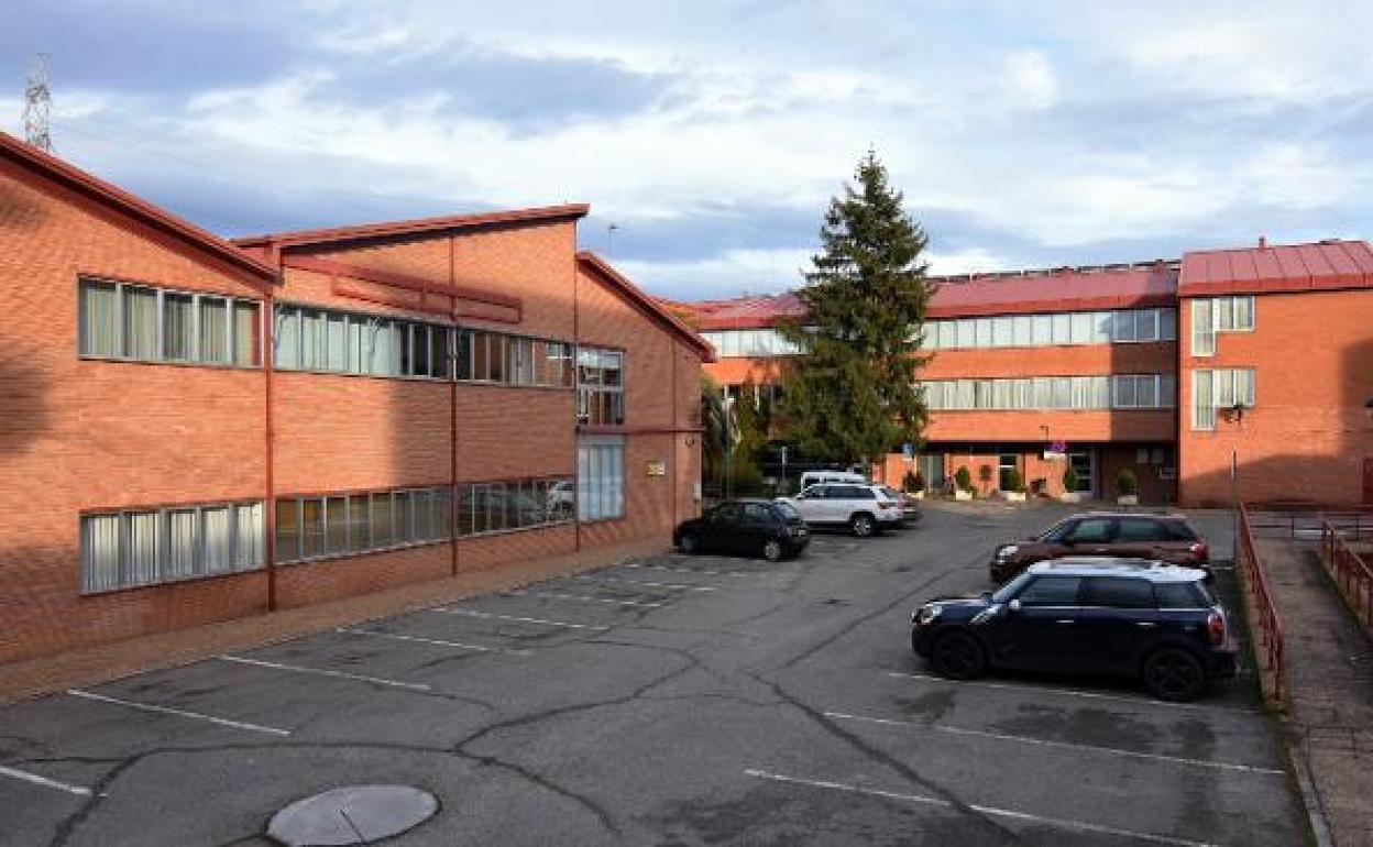 Coronavirus en La Rioja:UGT solicita que se hagan test a todos los trabajadores del CRMF de Lardero