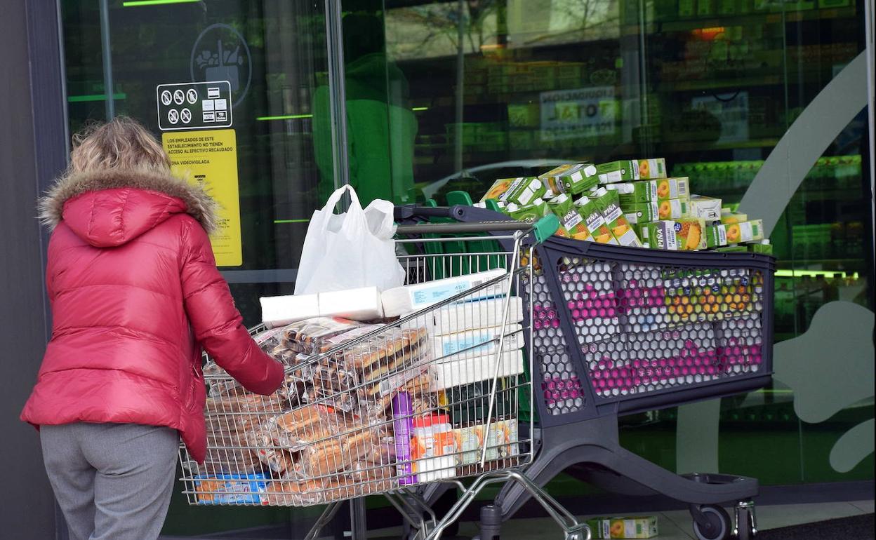 Coronavirus en La Rioja: preferencia de acceso a Mercadona para el personal sanitario y el resto de trabajadoes de emergencias