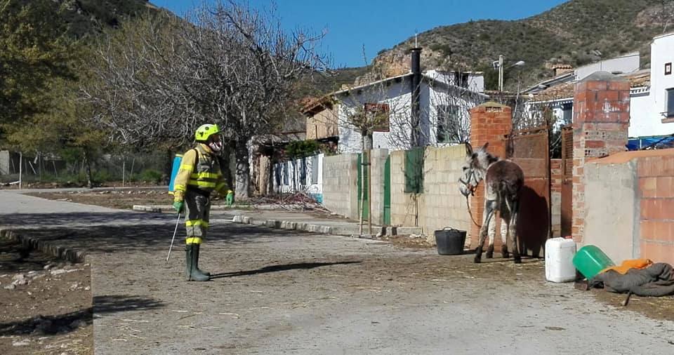 Coronavirus en La Rioja: Fotos: Desifección en la comarca de Cervera