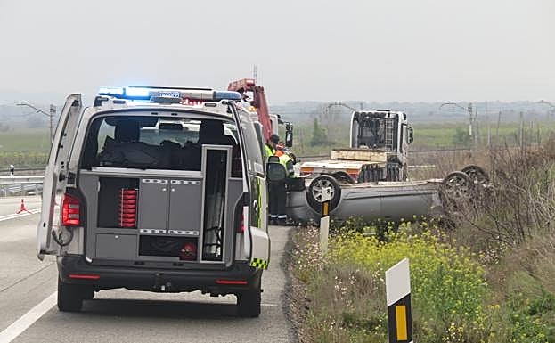 Imagen principal - Fallece un alfareño de 74 años en un accidente en la N-232 cerca de Rincón